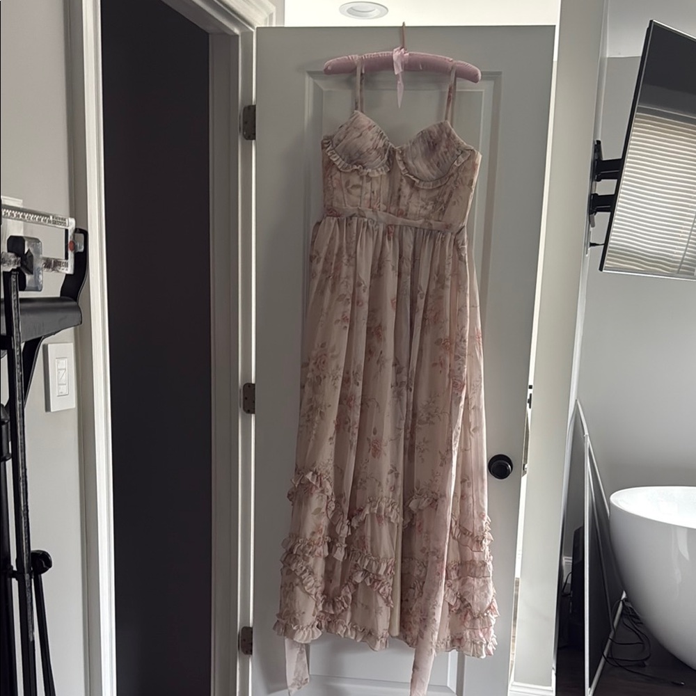Floral Lace Formal Dress